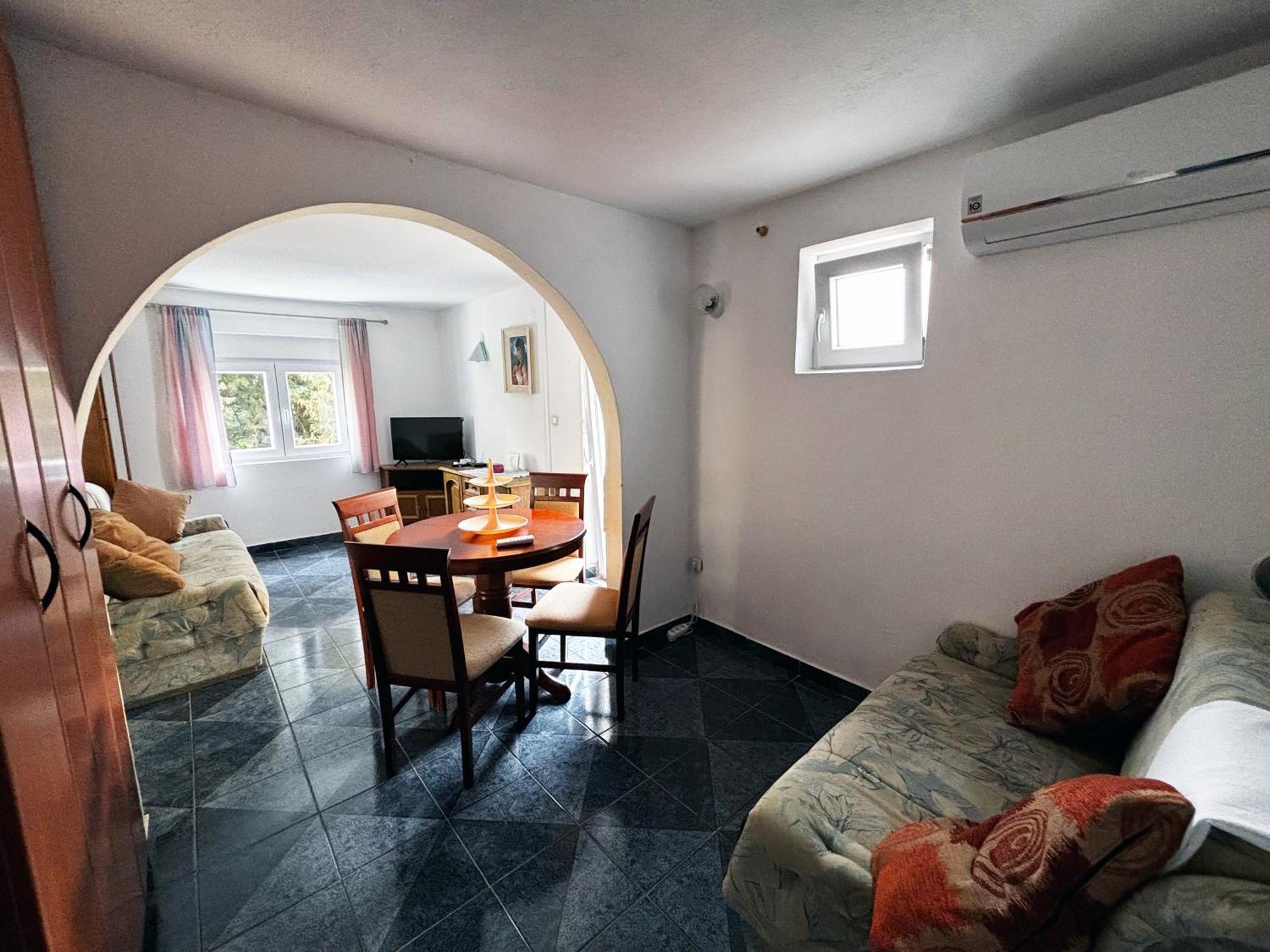 Stone Villa Budva Rum bild