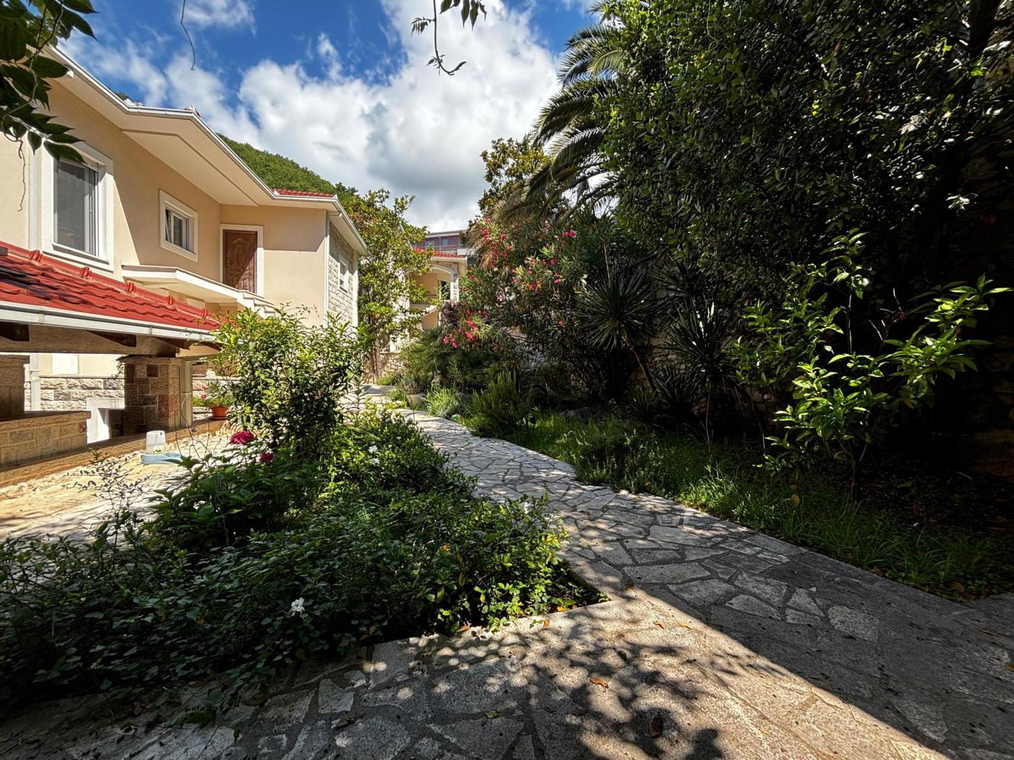 Stone Villa Budva Exteriör bild